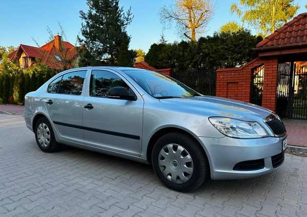 Skoda Octavia cena 35800 przebieg: 36000, rok produkcji 2008 z Legionowo małe 742